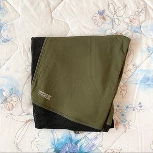 victoria secret pink olive green yoga leggings